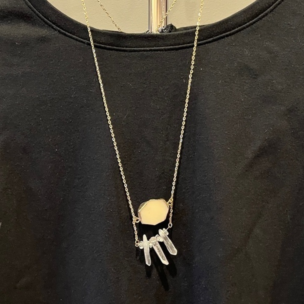 🦌🥑Raw Crystal & Druzy Pendant Necklace – Boho Luxe Natural Stone Jewelry